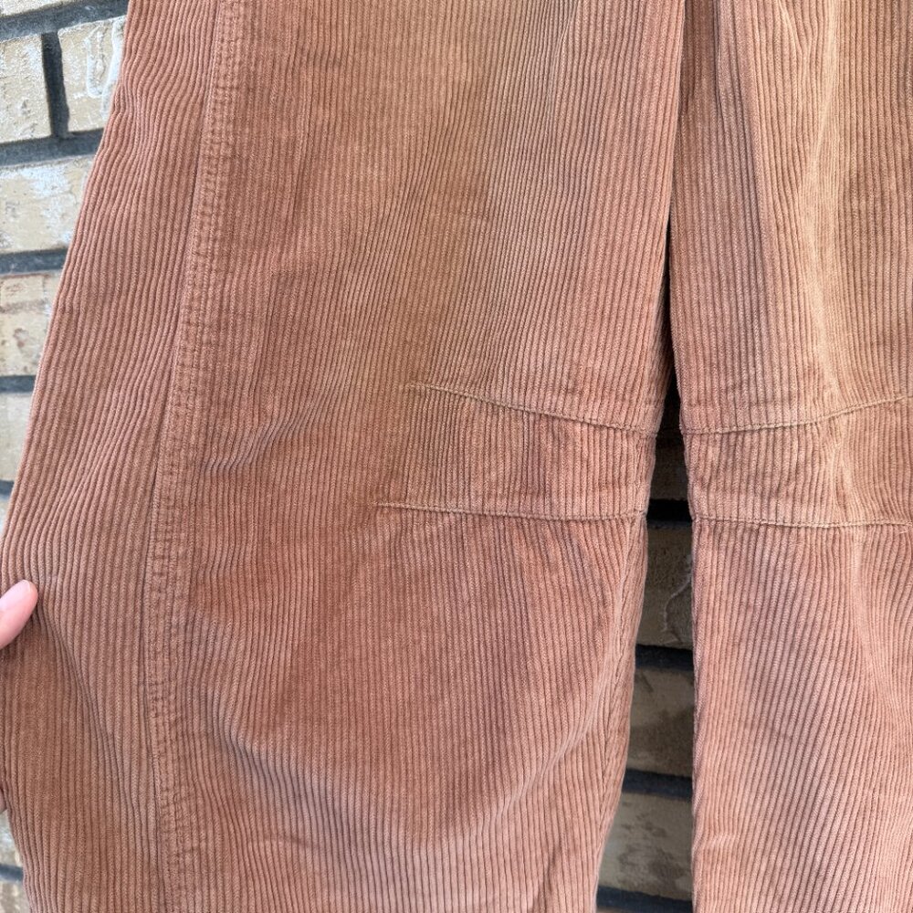 We The Free by Free People Good Luck Mid Rise Corduroy Barrel Jeans, NWOT - Picture 8 of 16